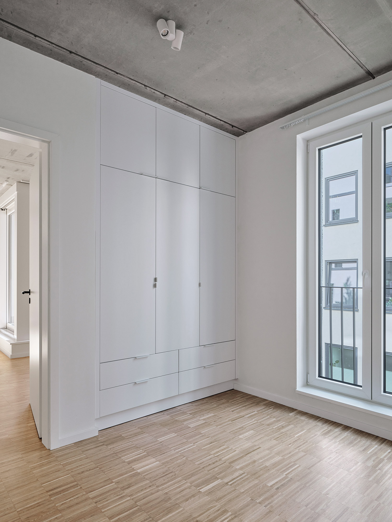 230915_PROSKAUER_3980